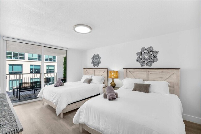 Foto del edificio - 1200 Brickell Bay Dr