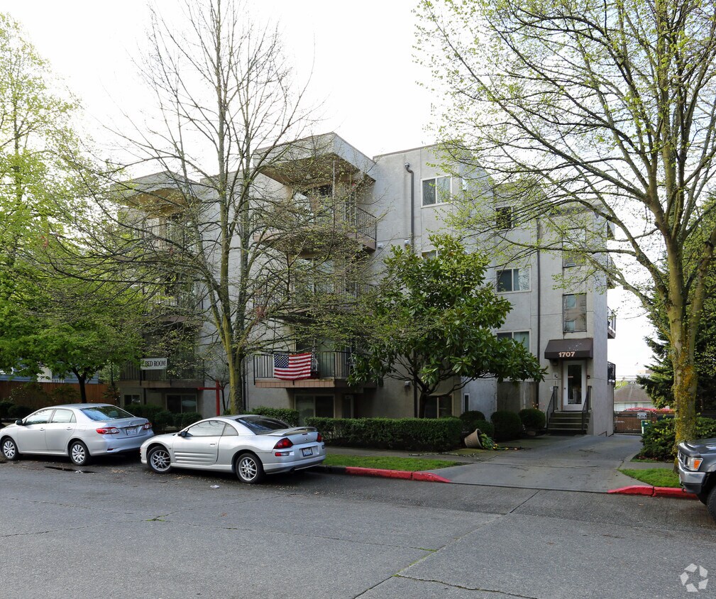 Primary Photo - 1707 NW 57th St