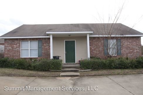 Primary Photo - 2 br, 2 bath Room For Rent - 1011 Van Dorn