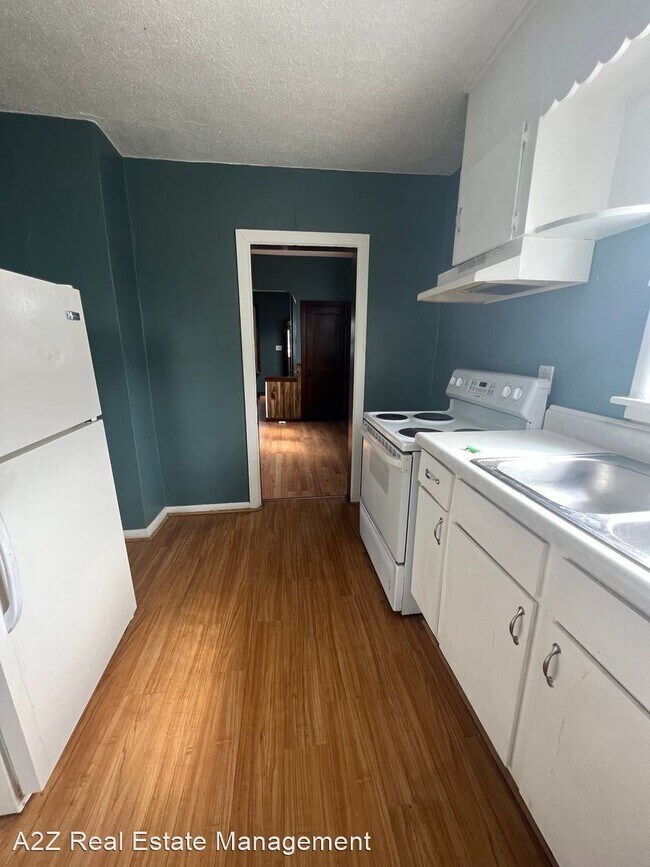 Foto del edificio - 2 br, 1 bath House - 217 2nd Ave