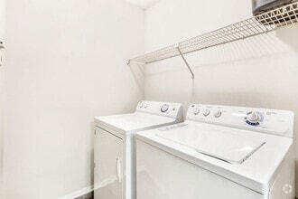 Building Photo - Southpark Commons Apartment Homes