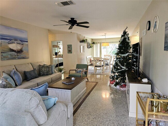 Foto del edificio - 885 115th Ave