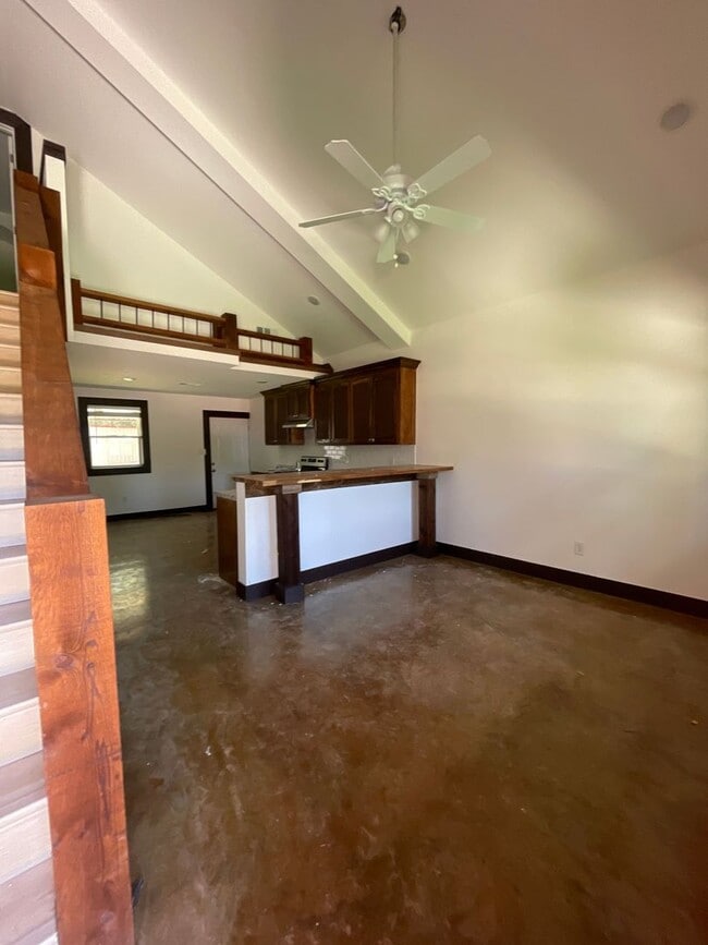 Foto del edificio - County Living, 3 bed barndominium