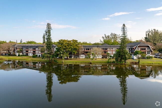 International Village - International Village/ Fully Furnished