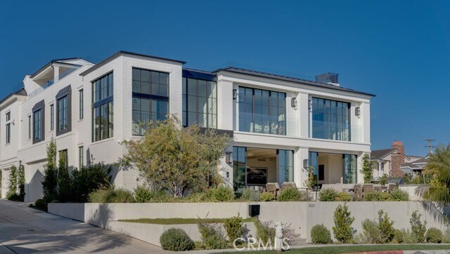 Foto del edificio - 2820 Bayview Dr