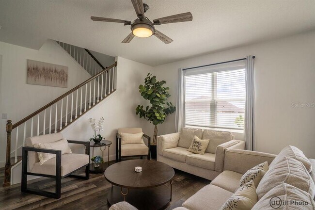 Foto del edificio - 929 Fallon Hills Dr