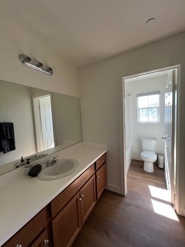 Foto del edificio - 35314 Brown Galloway Ln