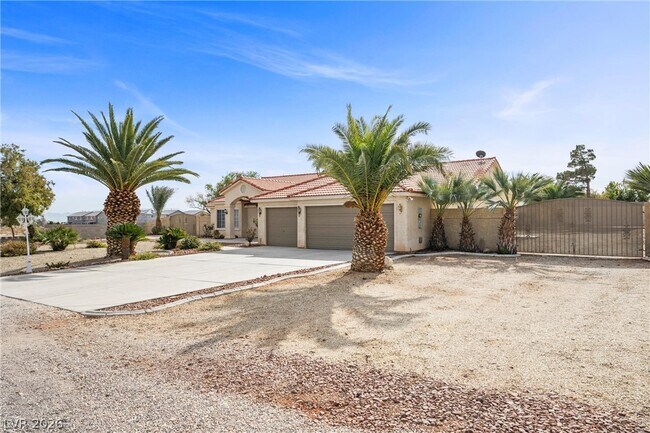 Foto del edificio - 8605 W Cougar Ave