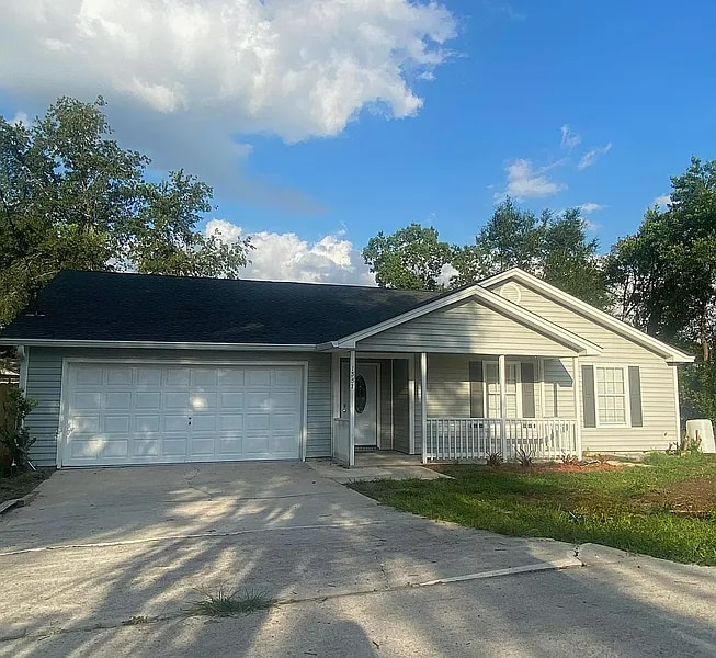 Primary Photo - 1357 Lawndale Rd