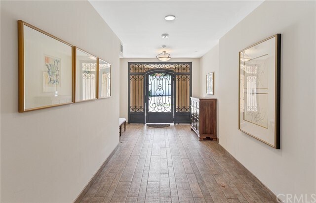 Foto del edificio - 10523 Ashton Ave