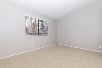 Building Photo - Mountain Springs Apartment Homes