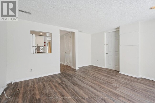 Building Photo - 351 Winnifred Dr