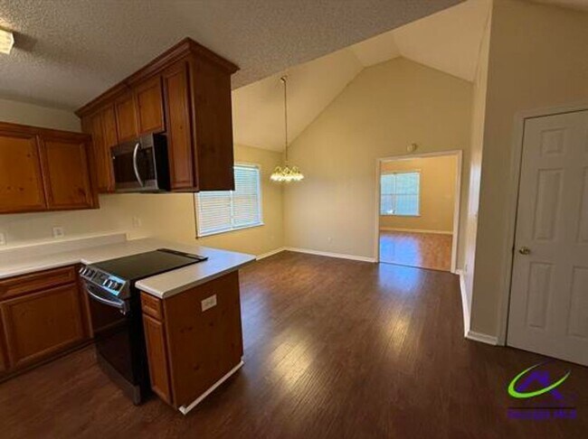 Foto del edificio - 213 Strawbridge Ln