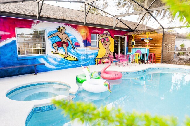 Foto del edificio - 2408 Caribbean Ct