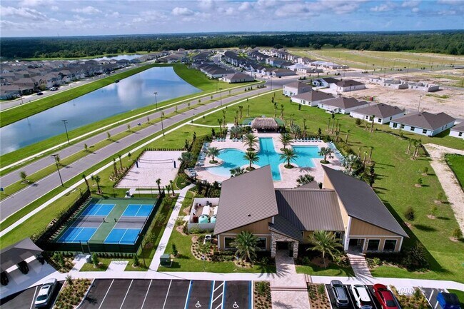 Building Photo - 1285 Deepwater Cir