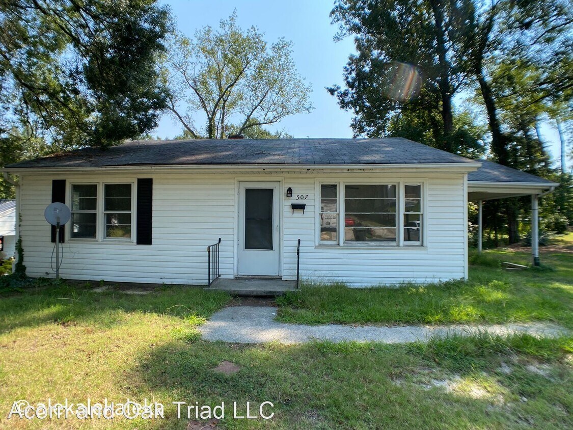 Primary Photo - 3 br, 1 bath House - 507 Cox Ave.