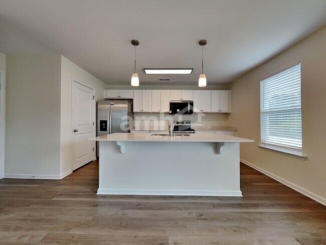 Building Photo - 104 Tupelo Ct