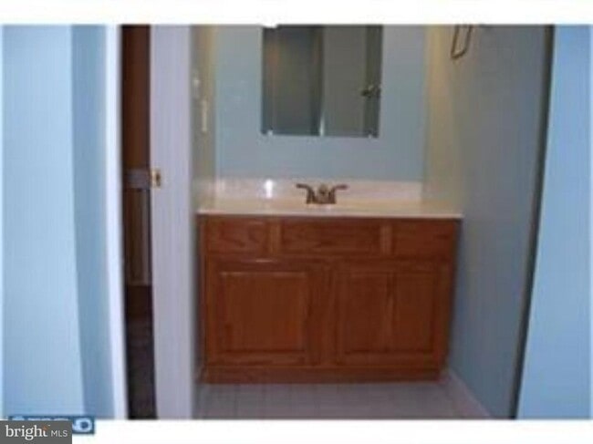 Foto del edificio - 2503 Olden Ave