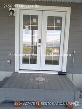 Building Photo - 2456 N Fernleaf Dr
