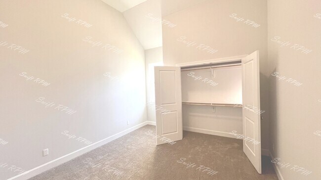 Foto del edificio - 22310 76th St