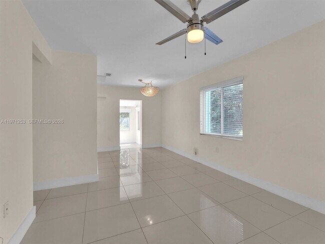 Foto del edificio - 6510 SW 63rd Ct