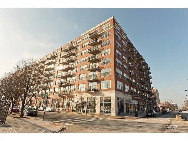Primary Photo - 6 S Laflin St