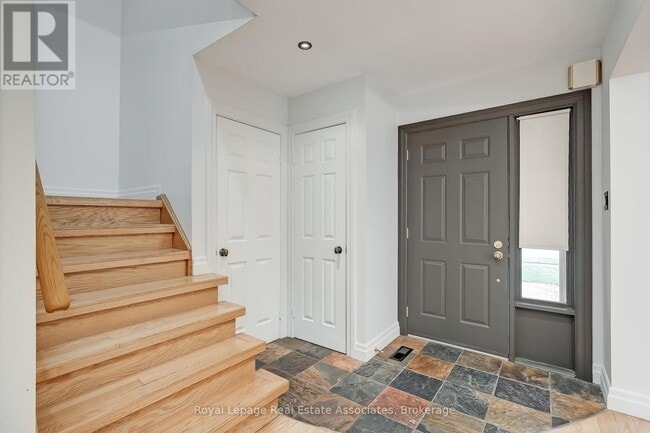 Building Photo - 43 Corkett Dr