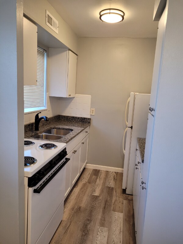 Foto principal - 3516 Russell Blvd