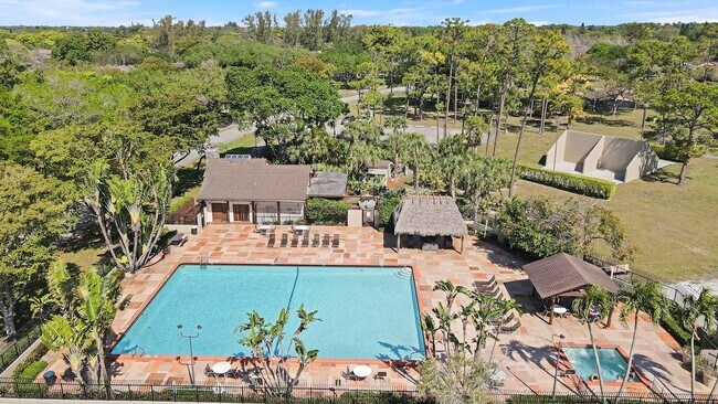 Foto del edificio - 22274 Misty Woods Way