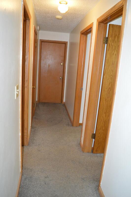 106 77th Way NE, Fridley, MN 55432 Condo for Rent in Fridley, MN