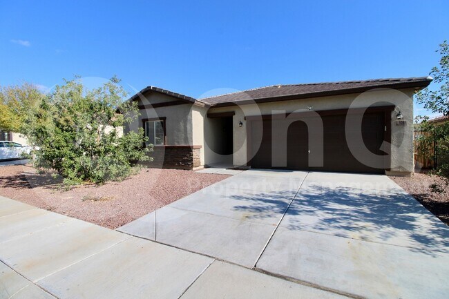 Building Photo - 3208 N Pleasant View Ln