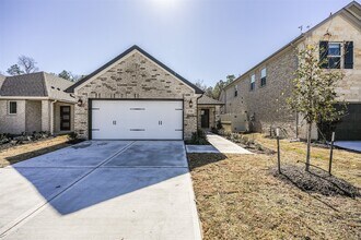 Building Photo - 17586 Rosette Grass Dr