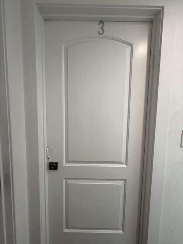 Primary Photo - 2855 1/2 Cincinnati Room 3