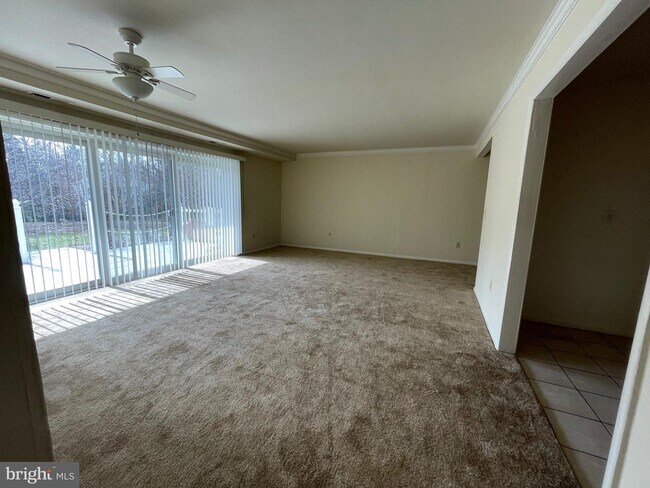 Foto del edificio - 901 Woodson Rd