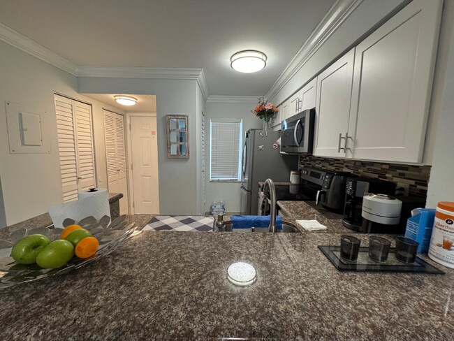 Foto del edificio - 2216 N Cypress Bend Dr