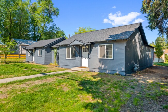 Building Photo - 1107 E Harrison Ave