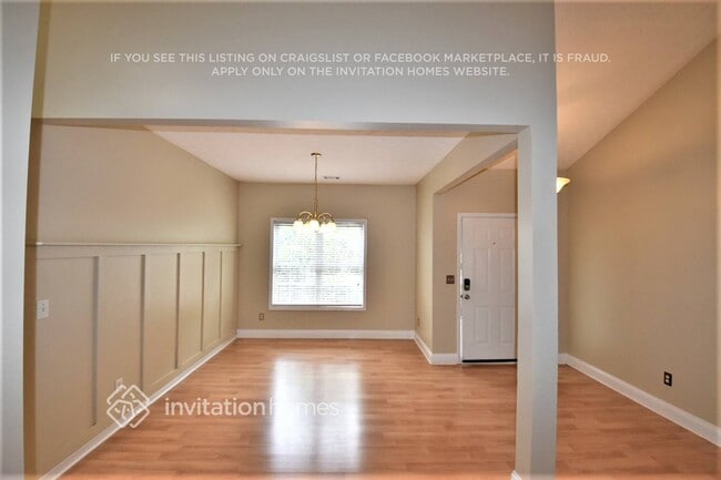 Foto del edificio - 847 Stephens Oak Dr