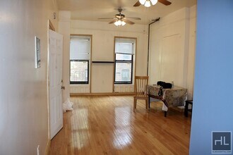 Building Photo - 2BR 2BA Brownstone On Clinton Hill Bedstuy Border