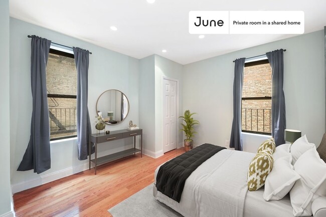 Private bedroom in 2 bed/1 bath Home - Private bedroom in 2 bed/1 bath Home