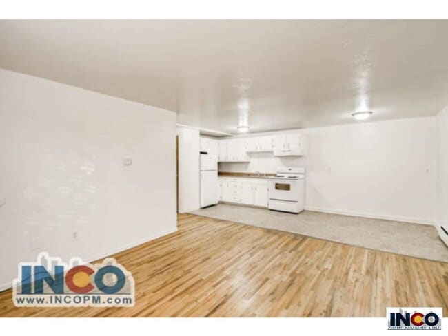 Building Photo - Cute 2 bedroom 1 bath in Littleton!