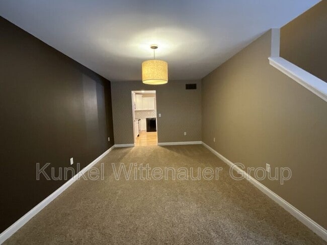 Foto del edificio - 2711 London Ln