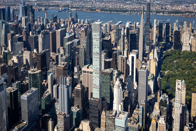 Aerial Photo - 432 Park Ave