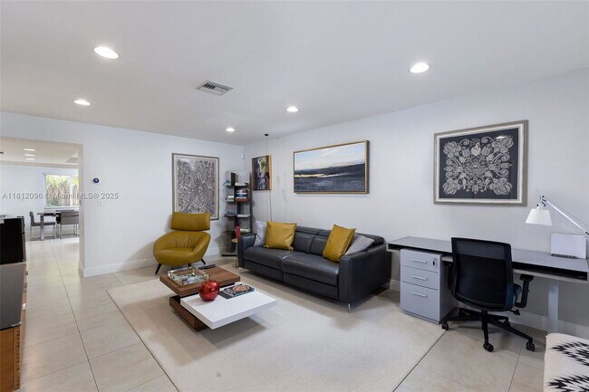 Foto del edificio - 2601 NE 34th St