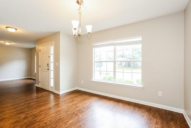 Foto del edificio - 14039 Ridgewick Dr