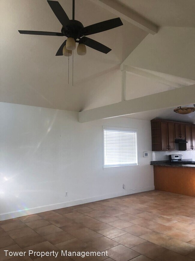 Building Photo - 4 br, 2 bath House - 416 Simi Place
