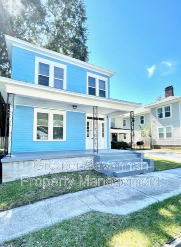 Building Photo - 637 E 39th St