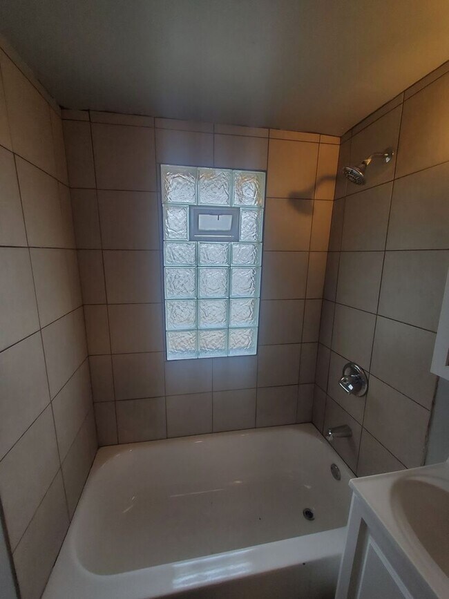Foto del edificio - 5264 N 36th St