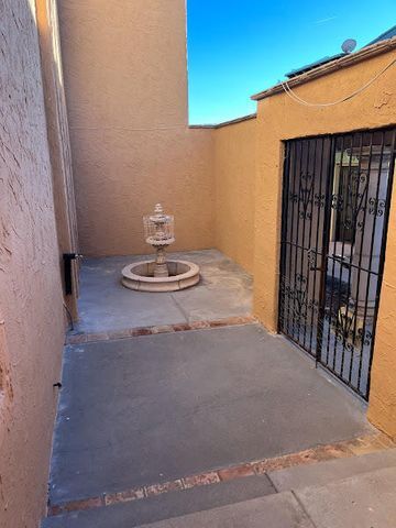 Foto del edificio - 10604 Springwood Dr