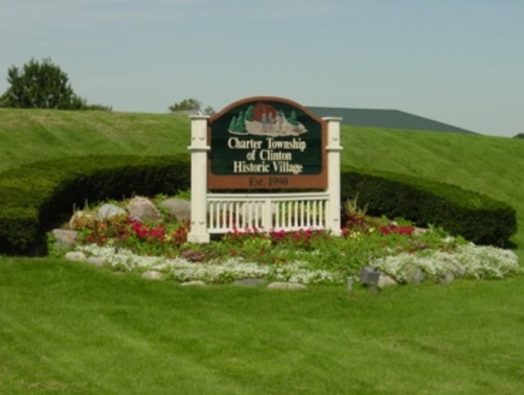Primary Photo - 42383 Garfield Rd