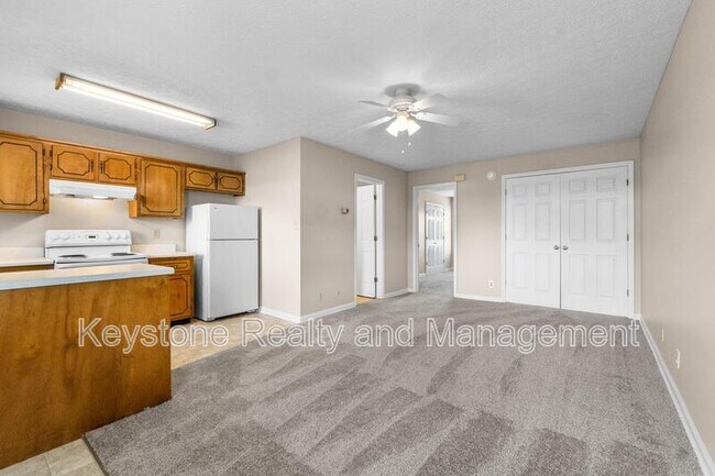 Foto del edificio - 308 Thompsonville Ln